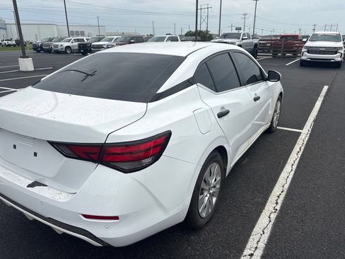 Used 2024 Nissan Sentra S FWD image 4