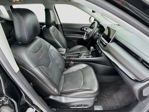 Used 2022 Jeep Compass Trailhawk w/ Trailhawk Elite Group AWD/4WD image 19