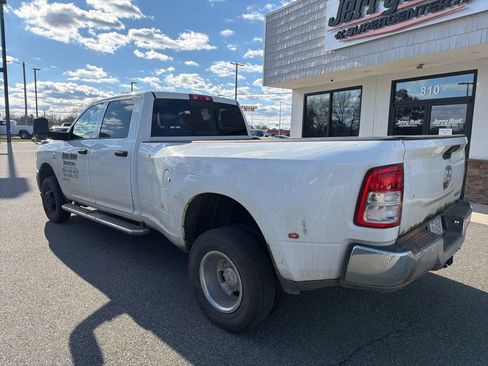 Used 2022 RAM 3500 Tradesman image 5
