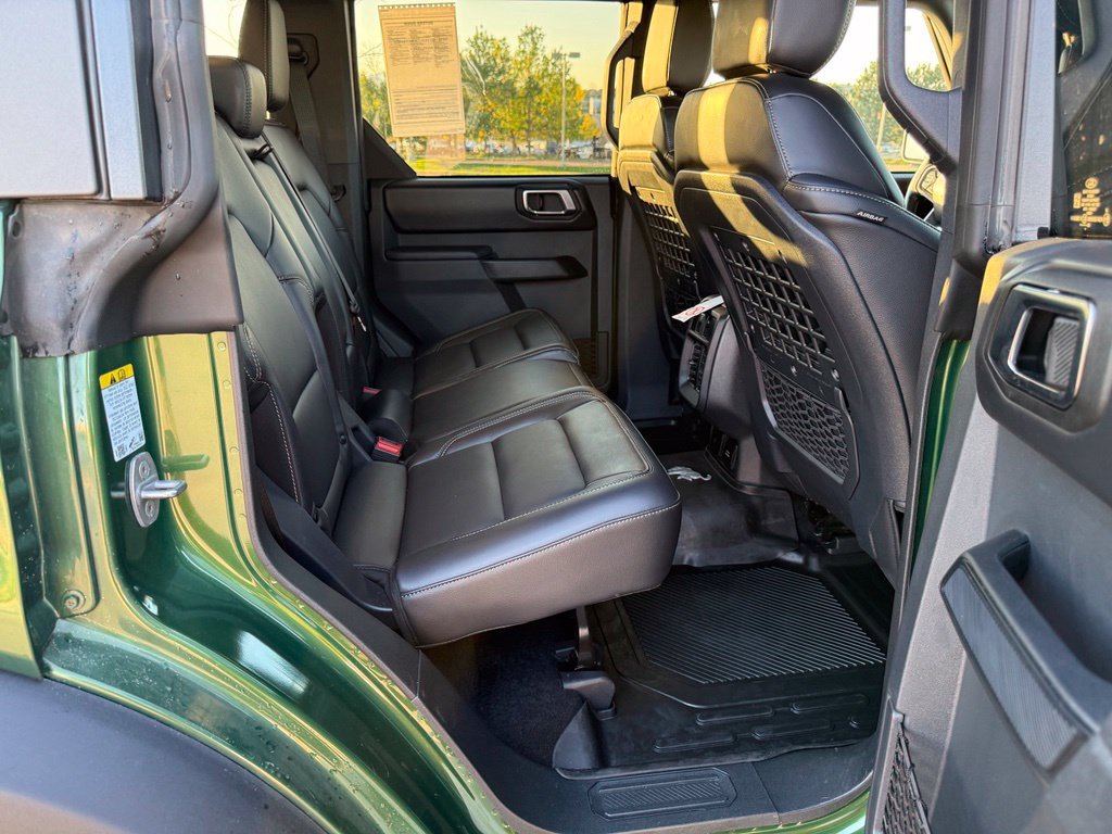 Used 2025 Ford Bronco Badlands AWD/4WD image 29