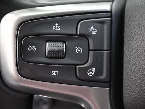 Used 2025 Chevrolet Silverado 1500 LT AWD/4WD image 19