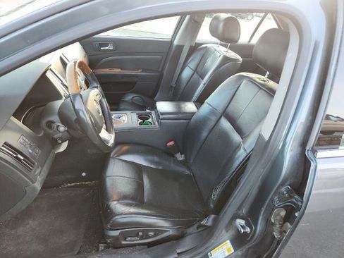 Used 2008 Cadillac STS V8 AWD w/ Preferred Equipment Group image 17