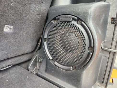 Used 2012 Jeep Wrangler Sahara AWD/4WD image 36