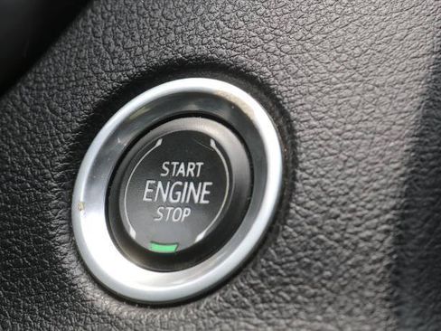 Used 2019 Cadillac XT4 Sport AWD/4WD image 14