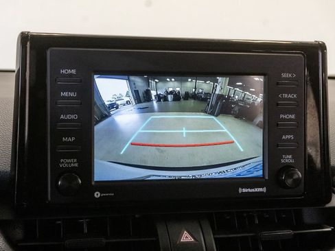 Used 2022 Toyota RAV4 XLE w/ Convenience Package AWD/4WD image 20