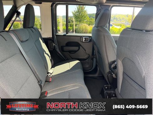 New 2025 Jeep Wrangler Unlimited Sport image 23