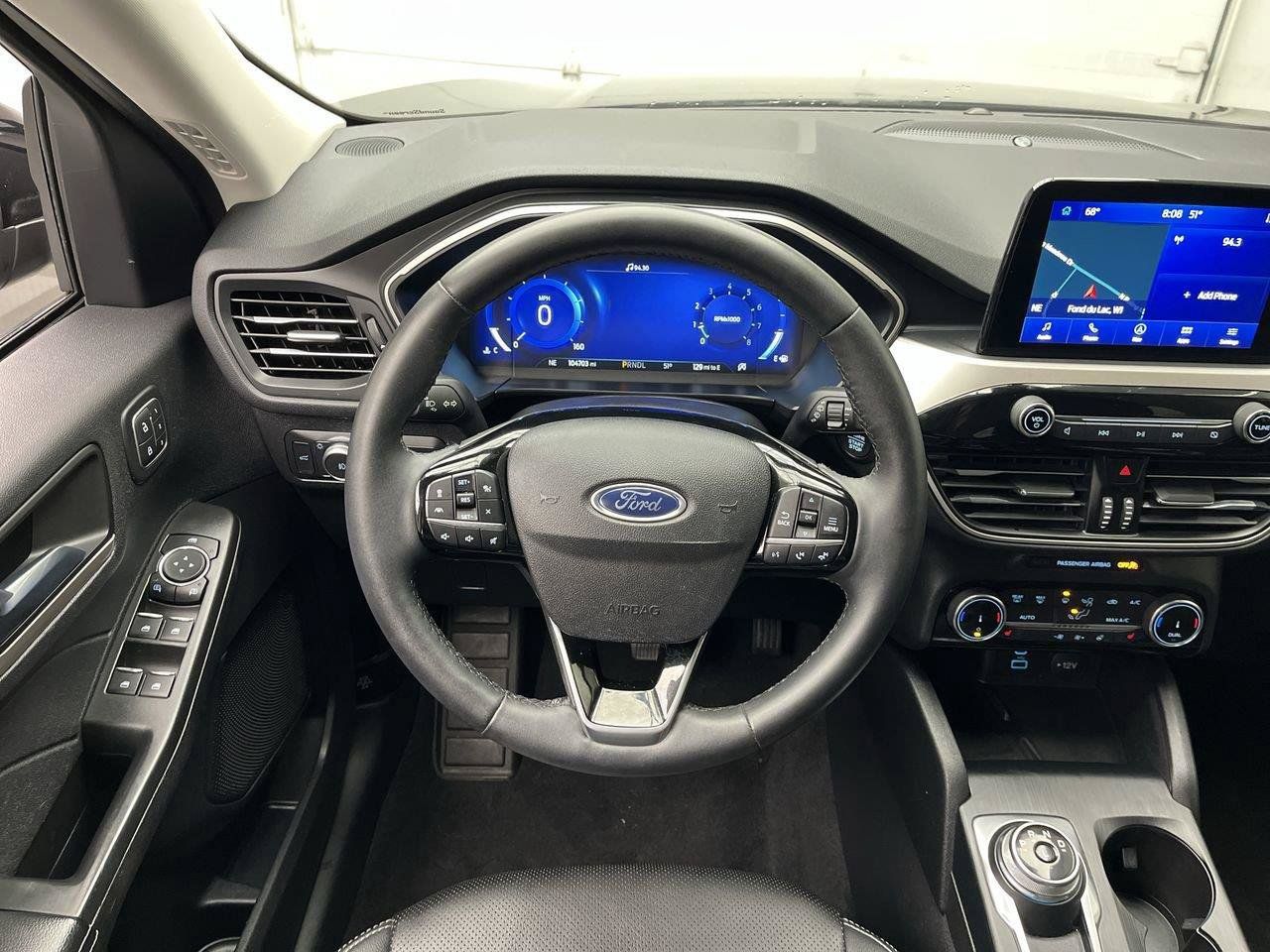 Used 2022 Ford Escape SEL w/ Technology Package AWD/4WD image 14