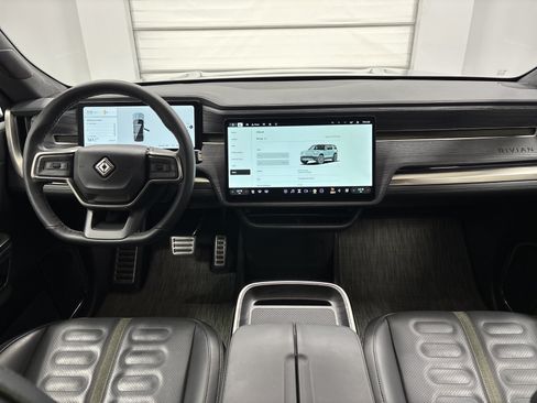 Used 2024 Rivian R1S Adventure AWD/4WD image 27