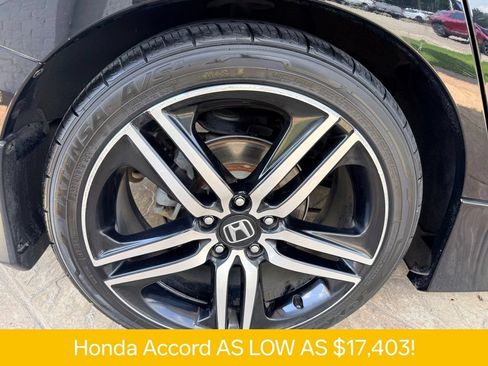 Used 2016 Honda Accord Touring image 30