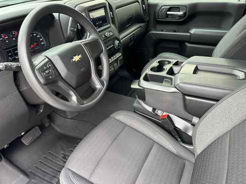 Used 2024 Chevrolet Silverado 1500 Custom RWD image 10
