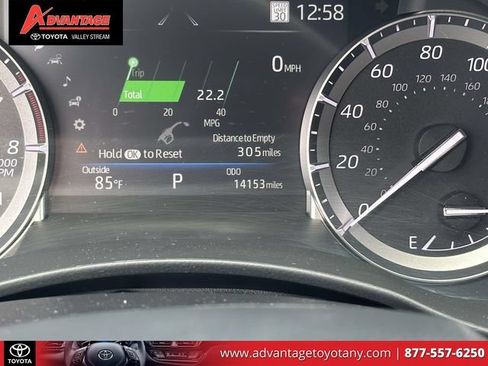 Used 2022 Toyota Highlander XSE FWD image 33
