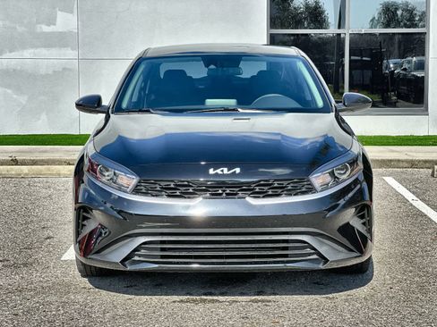 Used 2023 Kia Forte LXS image 12