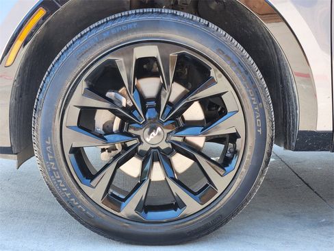 Used 2023 Kia Sorento SX image 8