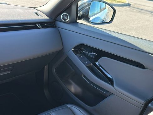 Certified 2025 Land Rover Range Rover Evoque S image 22