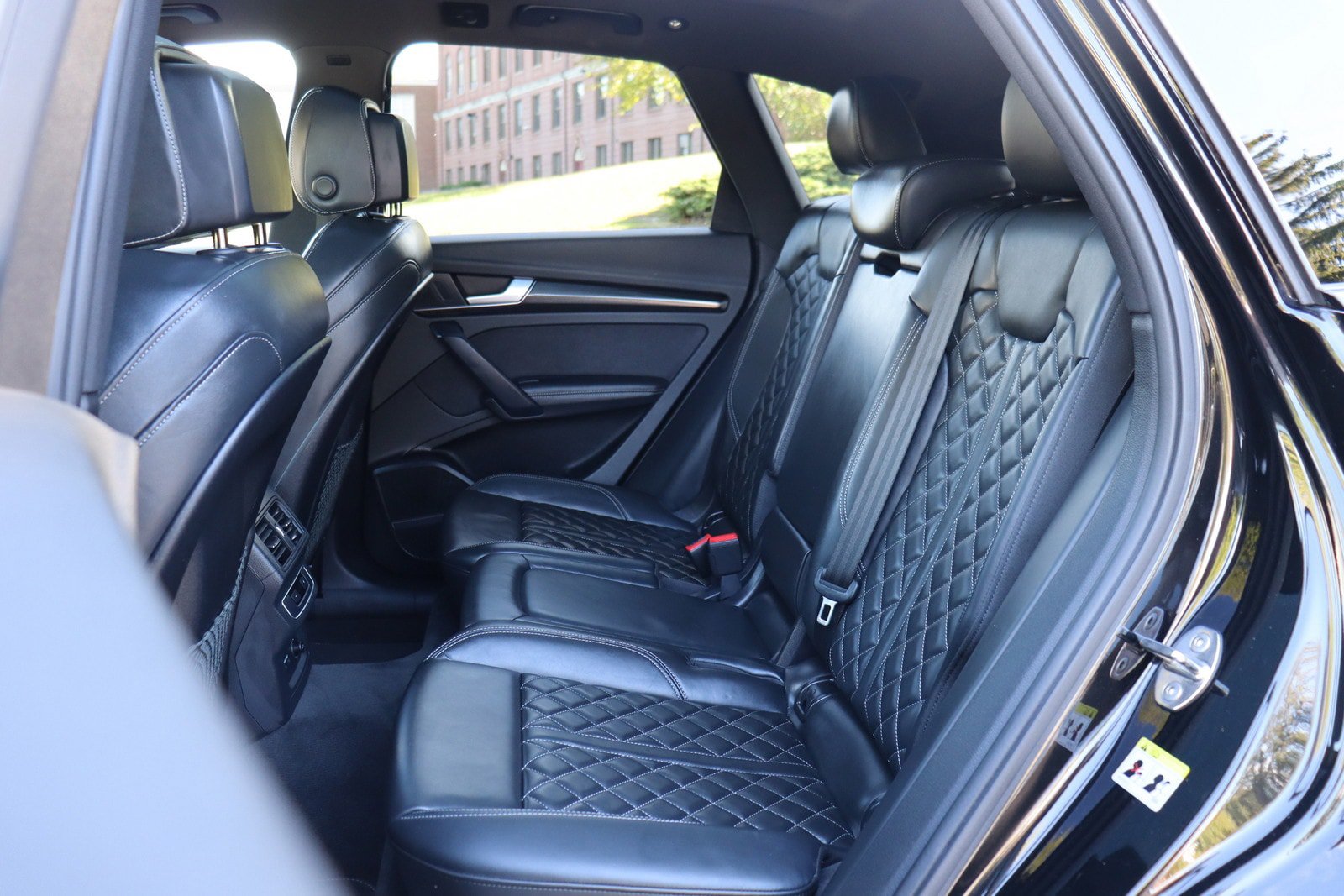 Used 2023 Audi SQ5 Premium Plus w/ Premium Plus Package AWD/4WD image 15
