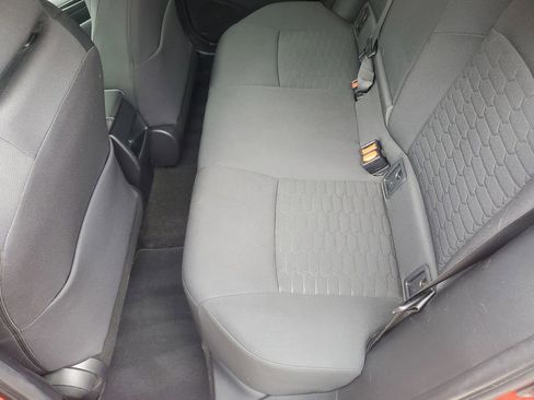 Used 2019 Toyota Corolla SE image 13