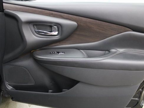 Used 2020 Nissan Murano Platinum image 28