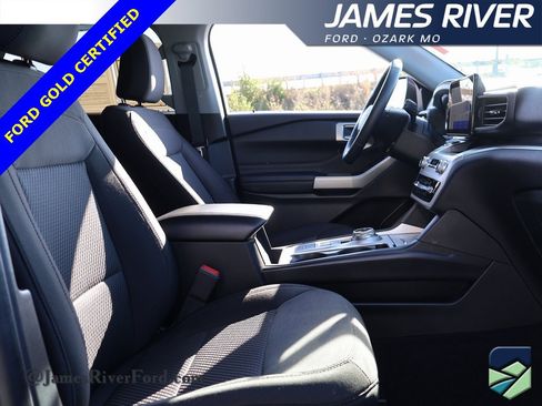 Certified 2022 Ford Explorer XLT image 9