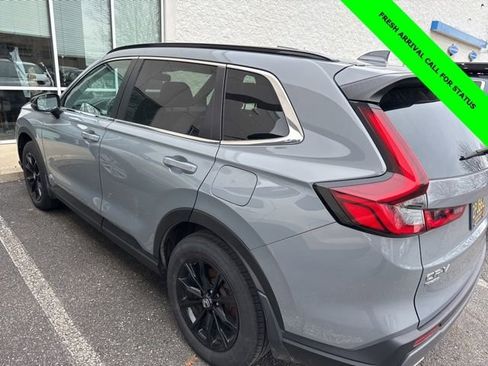 Used 2023 Honda CR-V Sport image 10