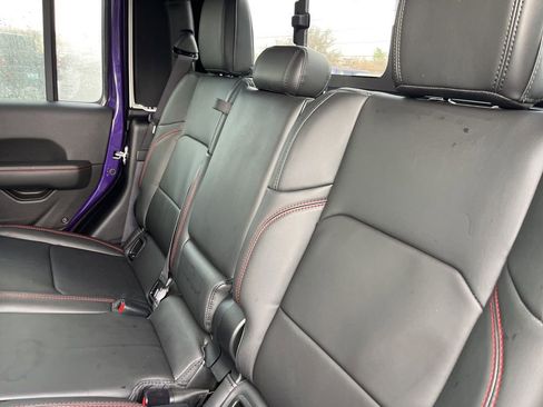 New 2026 Jeep Gladiator Rubicon image 40