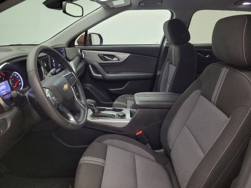 Used 2024 Chevrolet Blazer LT w/ Convenience Package FWD image 17