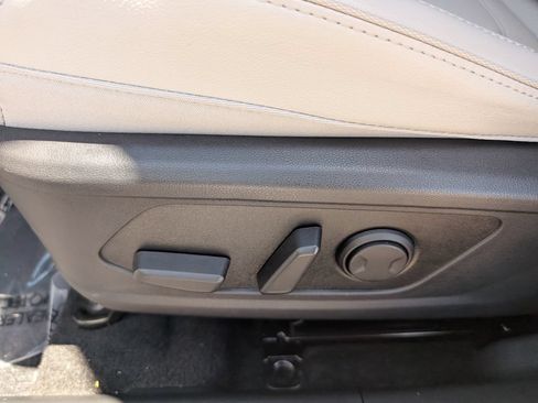 Used 2024 Hyundai Tucson Limited AWD/4WD image 10
