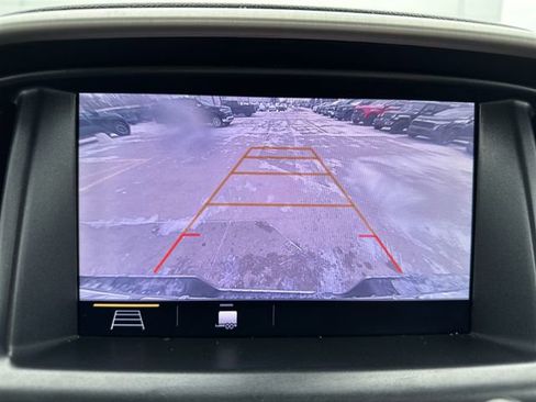 Used 2019 GMC Canyon SLE w/ Driver Alert Package image 19