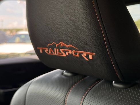 Used 2025 Honda Ridgeline TrailSport image 25