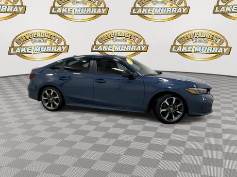 Used 2025 Honda Civic Sport Touring image 4