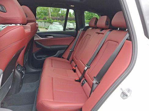 Used 2024 BMW X3 xDrive30i w/ Premium Package AWD/4WD image 8