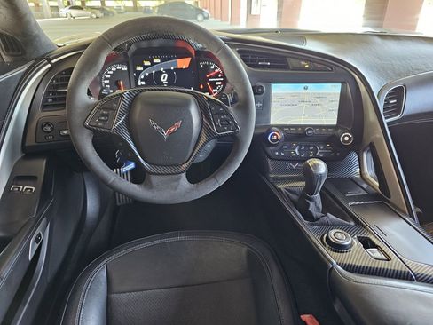 Used 2015 Chevrolet Corvette w/ Z51 Performance Package w/ 3LT Preferred Equipment Group image 20