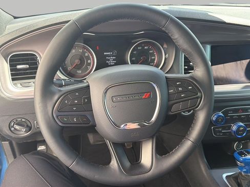 Used 2023 Dodge Charger SXT AWD/4WD image 4