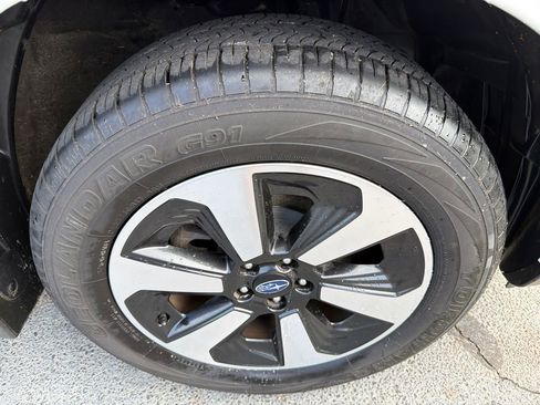 Used 2018 Subaru Forester 2.5i Premium image 12