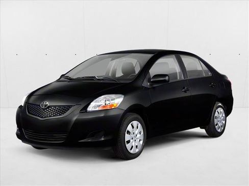 Used 2012 Toyota Yaris Sedan FWD image 1