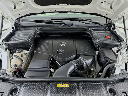 Certified 2025 Mercedes-Benz GLE 350 4MATIC image 32