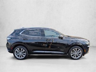 Used 2022 Buick Envision Avenir w/ Technology Package II FWD video 4