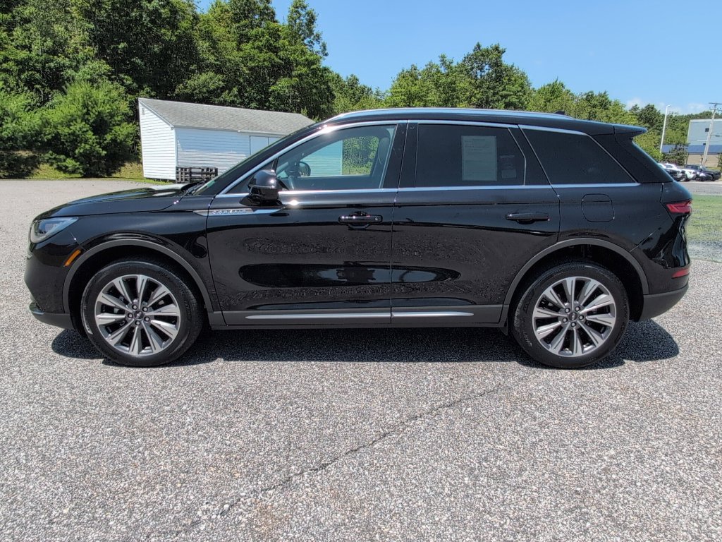 Used 2022 Lincoln Corsair Reserve w/ Elements Package AWD/4WD image 3