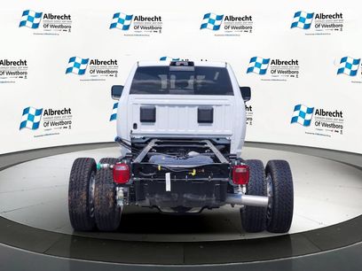 New 2026 RAM 5500 4x4 Crew Cab