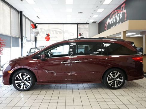 Used 2018 Honda Odyssey Elite image 4