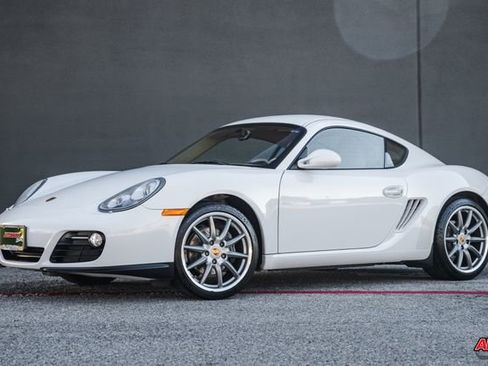 Used 2011 Porsche Cayman image 30