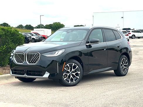 New 2026 BMW X3 xDrive30i w/ Premium Package AWD/4WD image 2