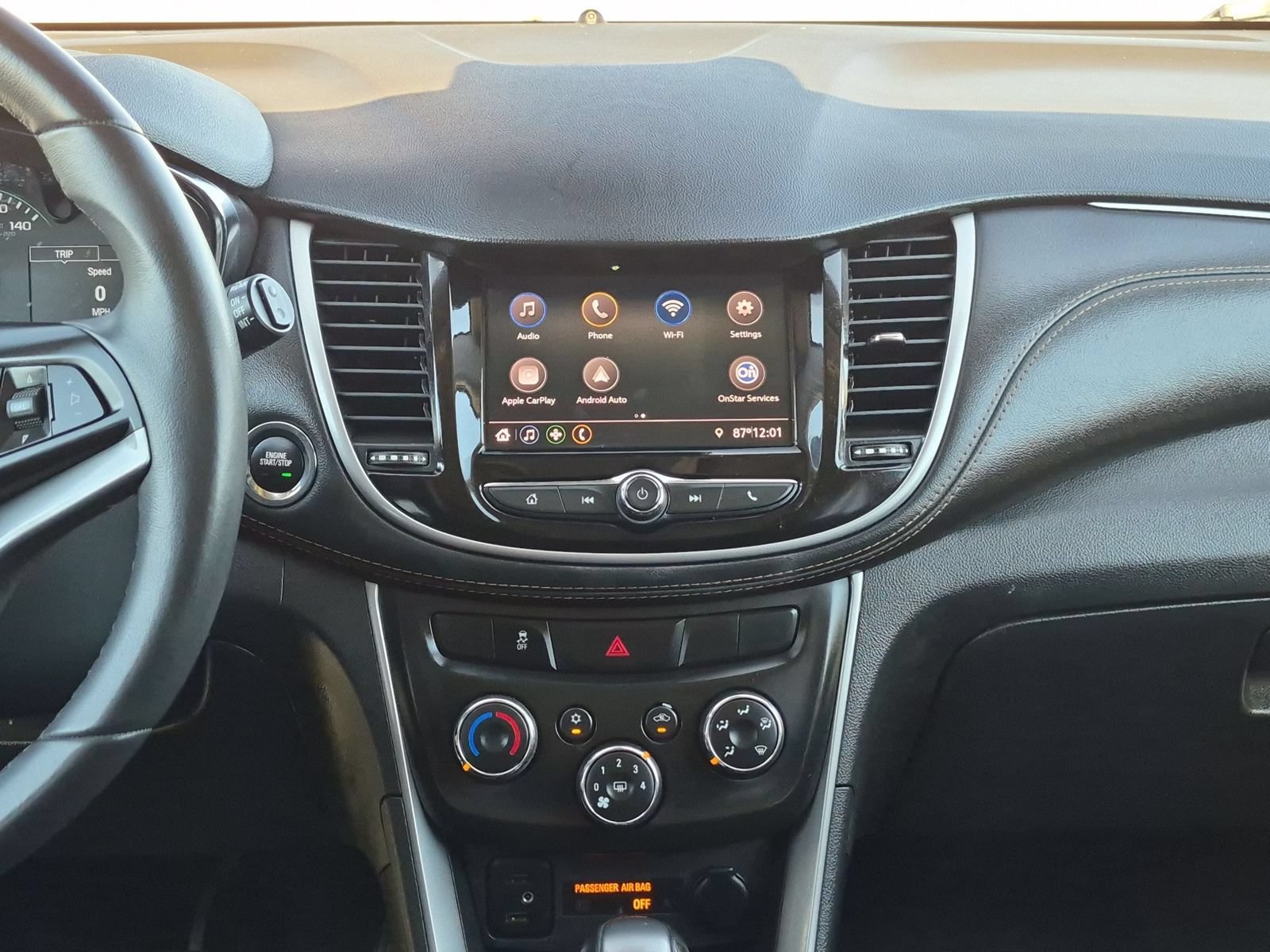 Used 2021 Chevrolet Trax LT w/ Sport Edition FWD image 23
