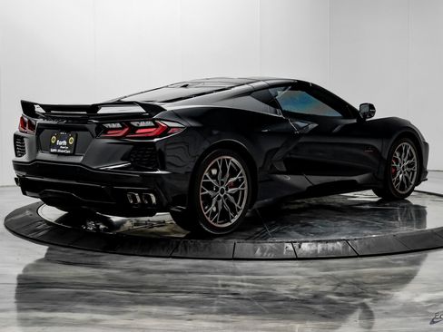 Used 2023 Chevrolet Corvette Stingray Premium Cpe w/ Z51 Performance Package image 16