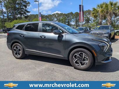 Used 2025 Kia Sportage LX