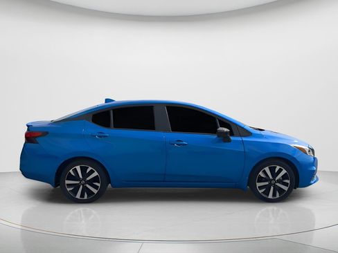 Used 2022 Nissan Versa SR w/ Convenience Package FWD image 7