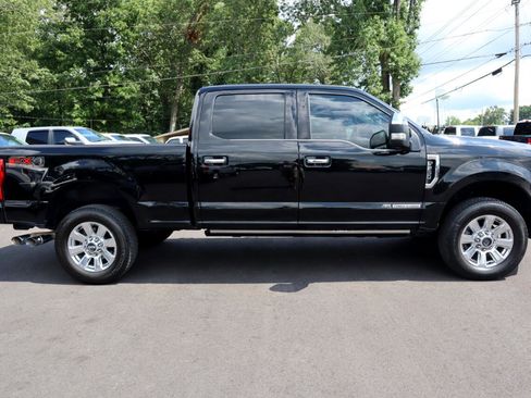 Used 2018 Ford F250 Platinum w/ Platinum Ultimate Package image 4