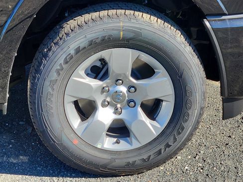 New 2026 RAM 1500 Big Horn image 5