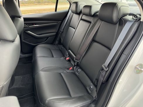 New 2026 MAZDA MAZDA3 2.5 S Sedan w/ Preferred Pkg image 23