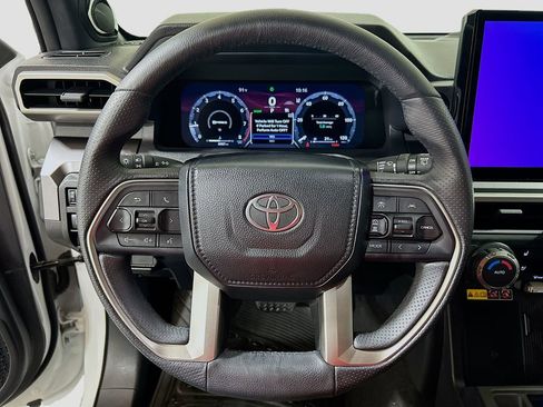 Used 2025 Toyota 4Runner TRD Off-Road Premium w/ Tow Technology Package image 9