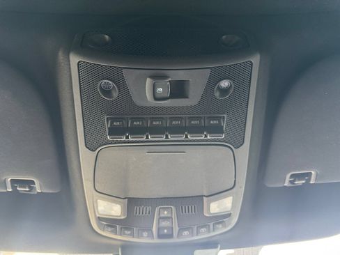Used 2022 Ford F250 Lariat w/ Lariat Ultimate Package AWD/4WD image 26